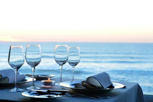 restau_ambiance_Table_mer_couverts_Romantic